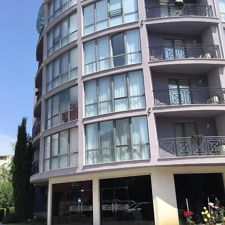 Rainbow 3 Apartment-studio 223 Lejlighed *